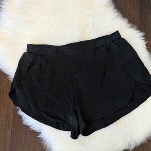 Lunya Black Women's Washable Silk Dolphin Hem Sleep Shorts Pajamas L Large